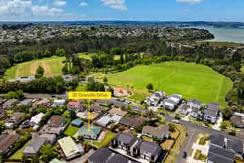 30 Granville Drive, Massey