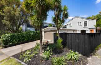 5 Don Croot Street, Western Springs