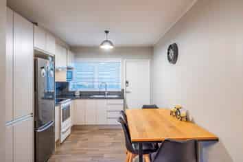 4/17A Kawau Road, Greenlane