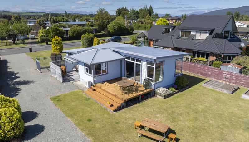 93 Matai Street, Te Anau
