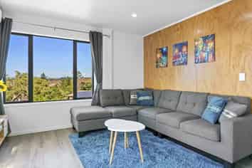 24 Brunette Drive, Acacia Bay