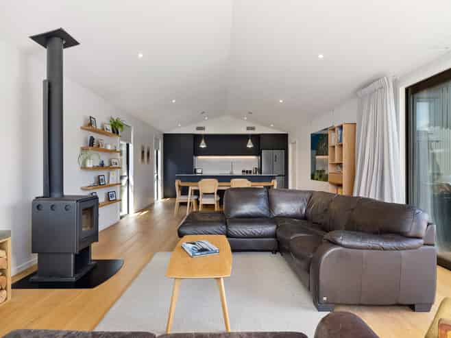 8 Plough Street, Jacks Point