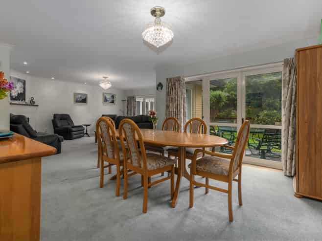 27 Avion Terrace, Raumati Beach