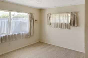 81 Winchester Street, Levin