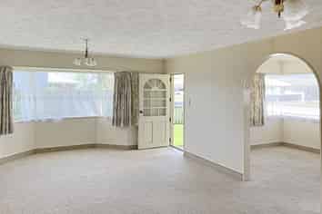 81 Winchester Street, Levin