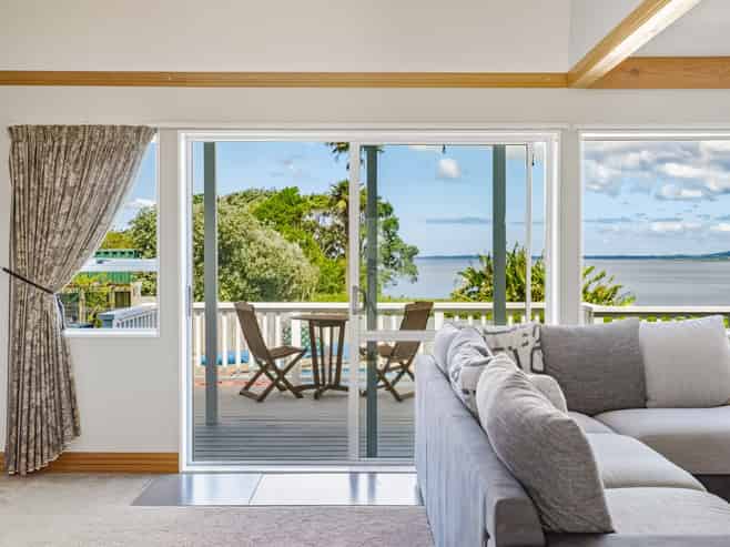 129 Church Street, Onerahi