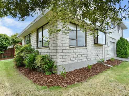 18 Chipping Lane, Redwood