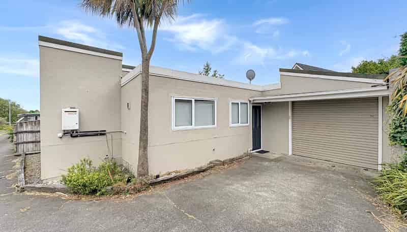 36 Treadwell Street, Springvale