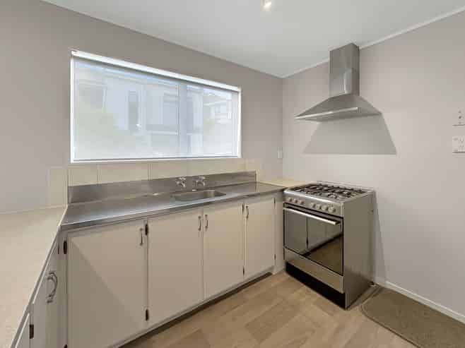 36 Treadwell Street, Springvale