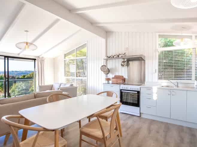 12 Hipango Terrace, Durie Hill