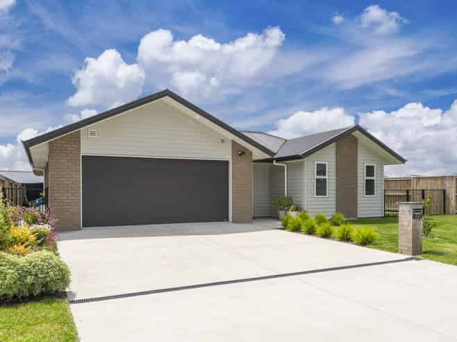 77 Harakeke Drive, Wharewaka