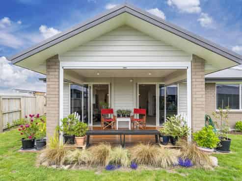 77 Harakeke Drive, Wharewaka