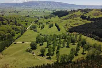 66 Otokia-Kuri Bush Road West, Henley