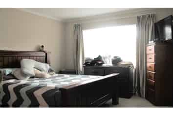 2 Cambrian Crescent, Flat Bush