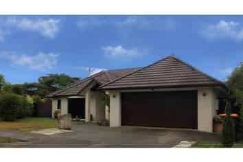 2 Cambrian Crescent, Flat Bush