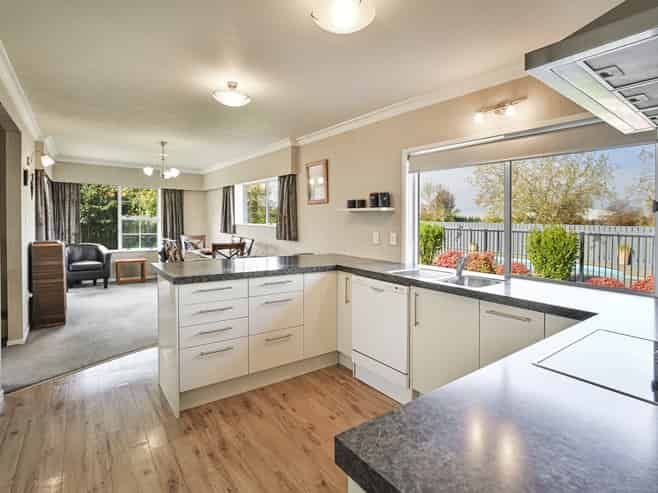 125 Longlands Road, Longlands