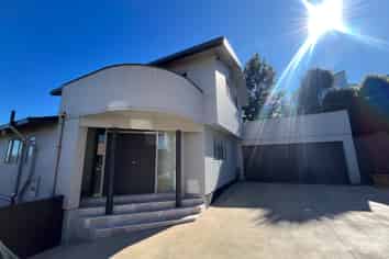 35A Huka Road, Birkenhead