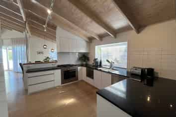 35A Huka Road, Birkenhead