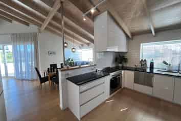 35A Huka Road, Birkenhead