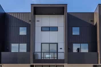 13/4 Waverley Street, Sydenham