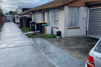 2/126 Bishop Street, Saint Albans