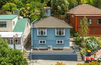 11 Hawkhurst Road, Lyttelton