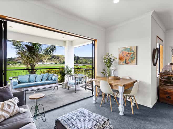 64 Franklin Road, Bay View