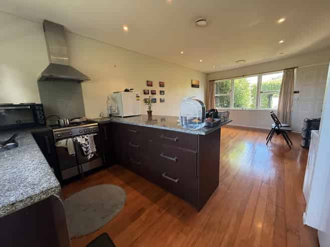 4B Abingdon Place, Glendowie