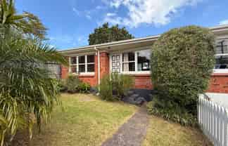 4B Abingdon Place, Glendowie