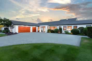 9 Mayfly Lane, Northwood