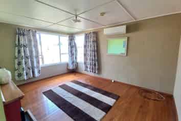 17 Ajax Street, Stratford