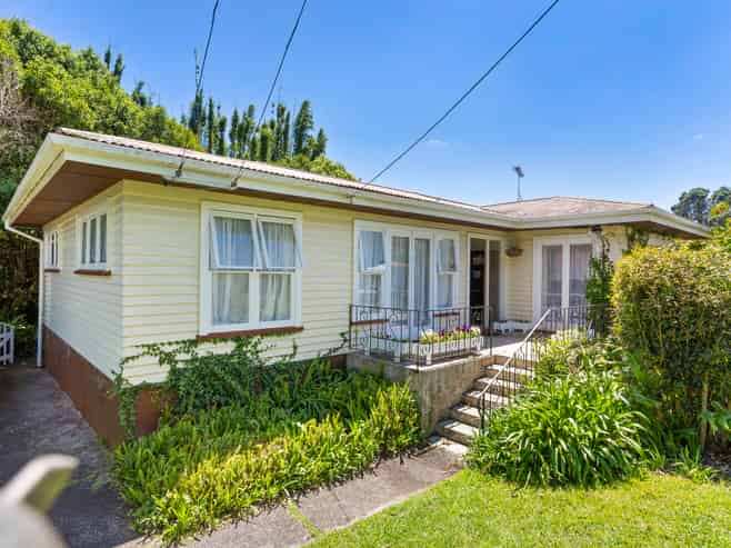 27 Whitmore Road, Mount Roskill