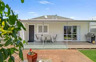 102 Gonville Avenue, Gonville