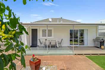 102 Gonville Avenue, Gonville