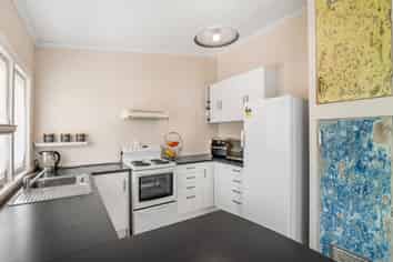 102 Gonville Avenue, Gonville