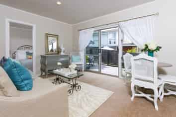 1/48 Gowing Drive, Meadowbank