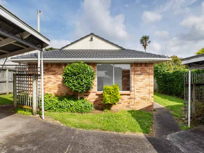 1/45 Willcott Street, Mount Albert