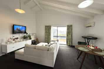 163 High Street, Blenheim Central