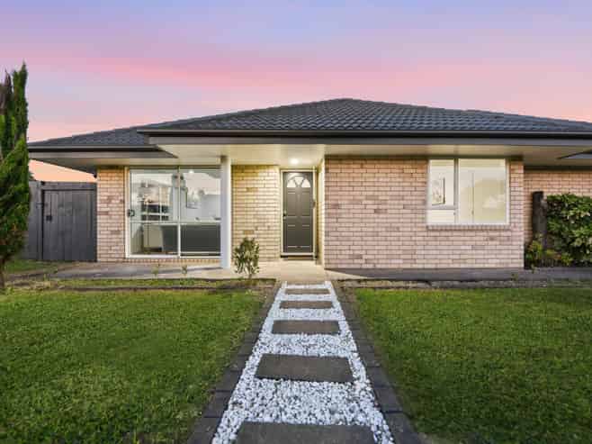 2  Ian Jones Court, Flat Bush