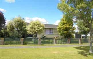 10 Chatsworth Place, Highbury