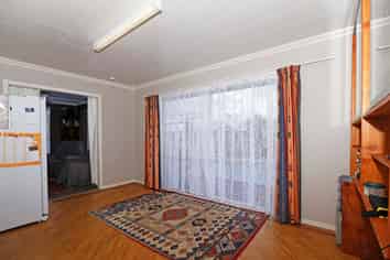 8 Manuka Street, Pukete