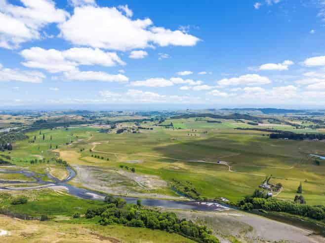566 Pourerere Road, Waipawa