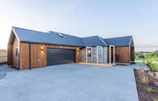 40 Anderson Park Drive, Waikanae