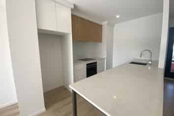 14/10 Pascoe Ave, Paremata