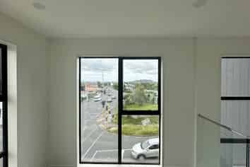 1D Scout Avenue, Three Kings