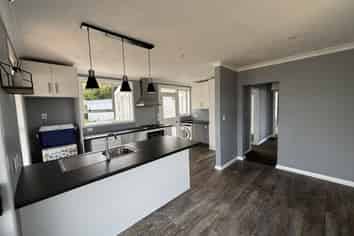 5 Te Puke Street, Titahi Bay