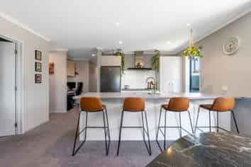 8 Finstock Way, Rolleston