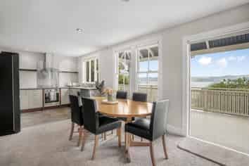 12 Nikau Road, Eastbourne