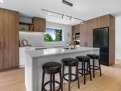 4/229 Curraghs Road, Weedons