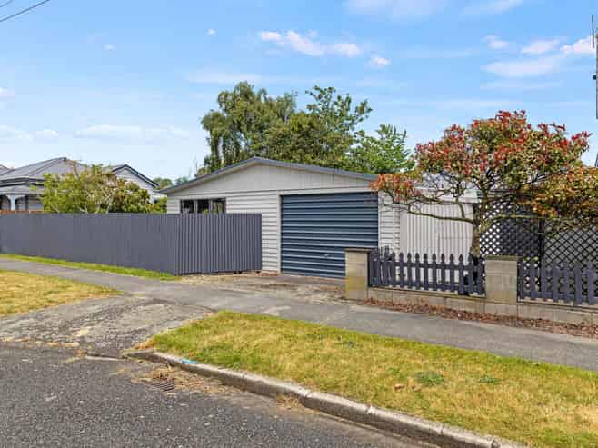 33 Alma Road, Gonville